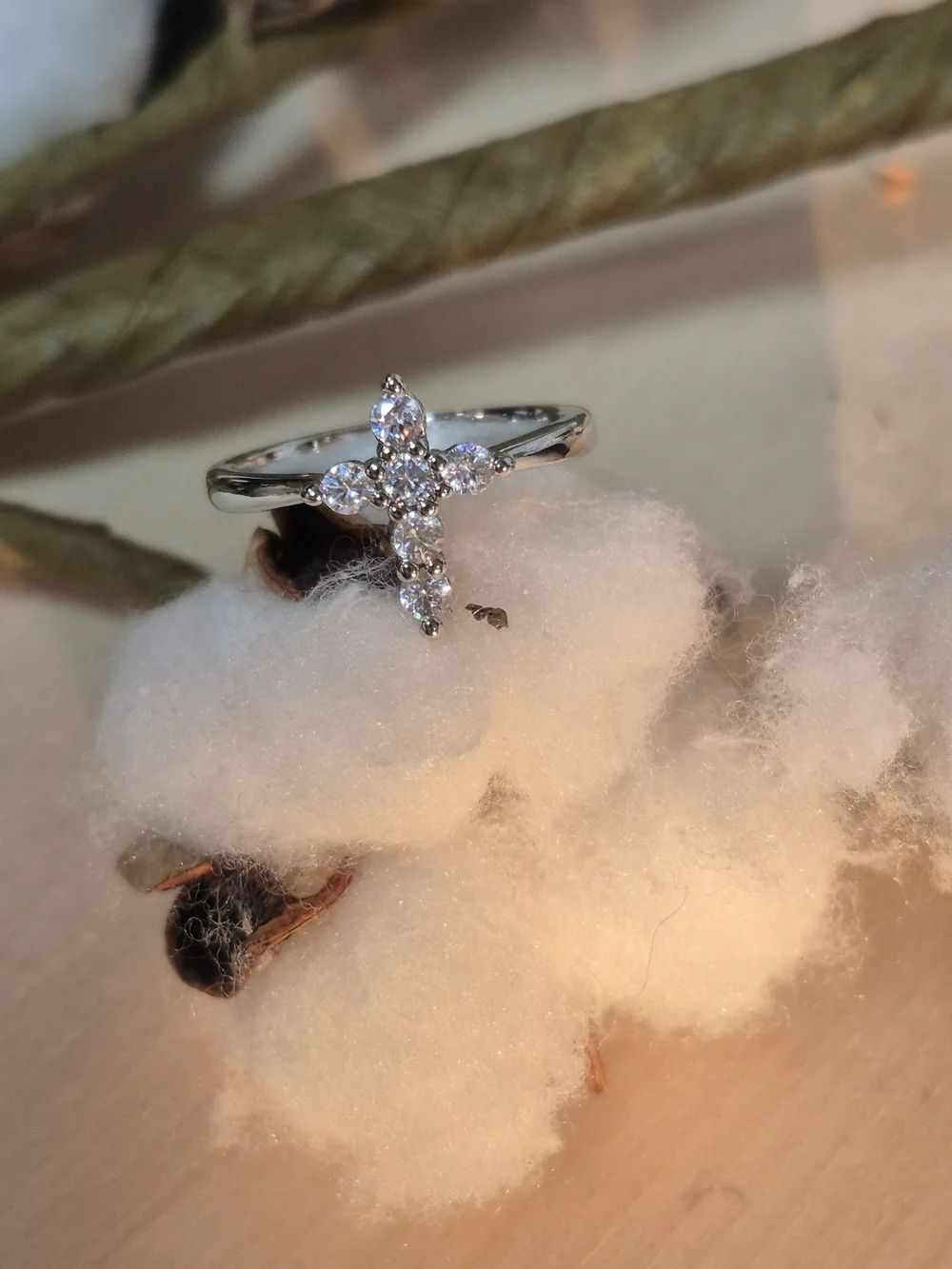 ✝️✝️NEW✝️✝️ BEAUTIFUL!! S925 Sterling Silver CZ Cross Ring
